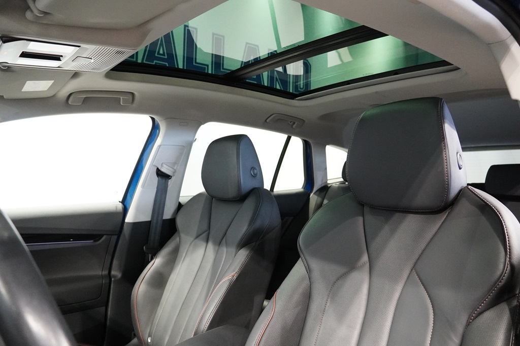 Skoda Enyaq WZU59P