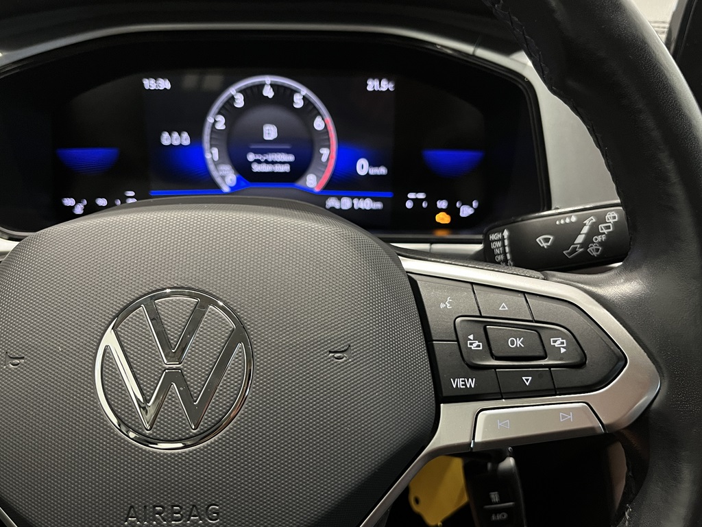 Volkswagen T-Roc XAT95Z