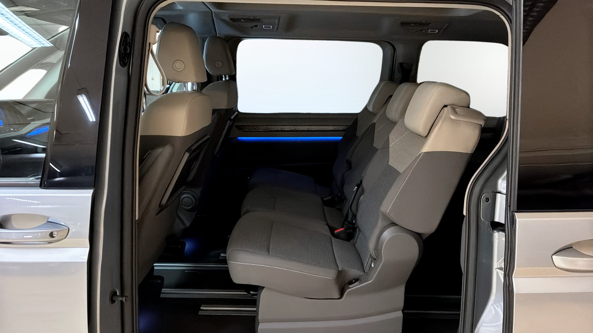 Volkswagen Multivan lång XBB91J