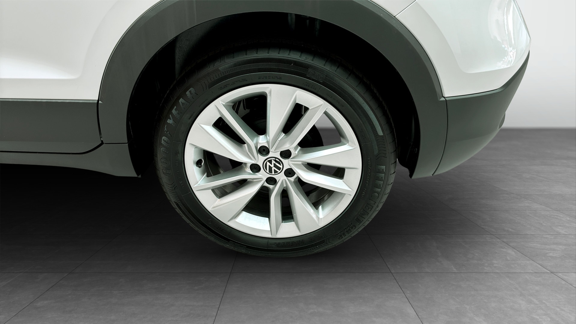 Volkswagen T-Cross XBG63R