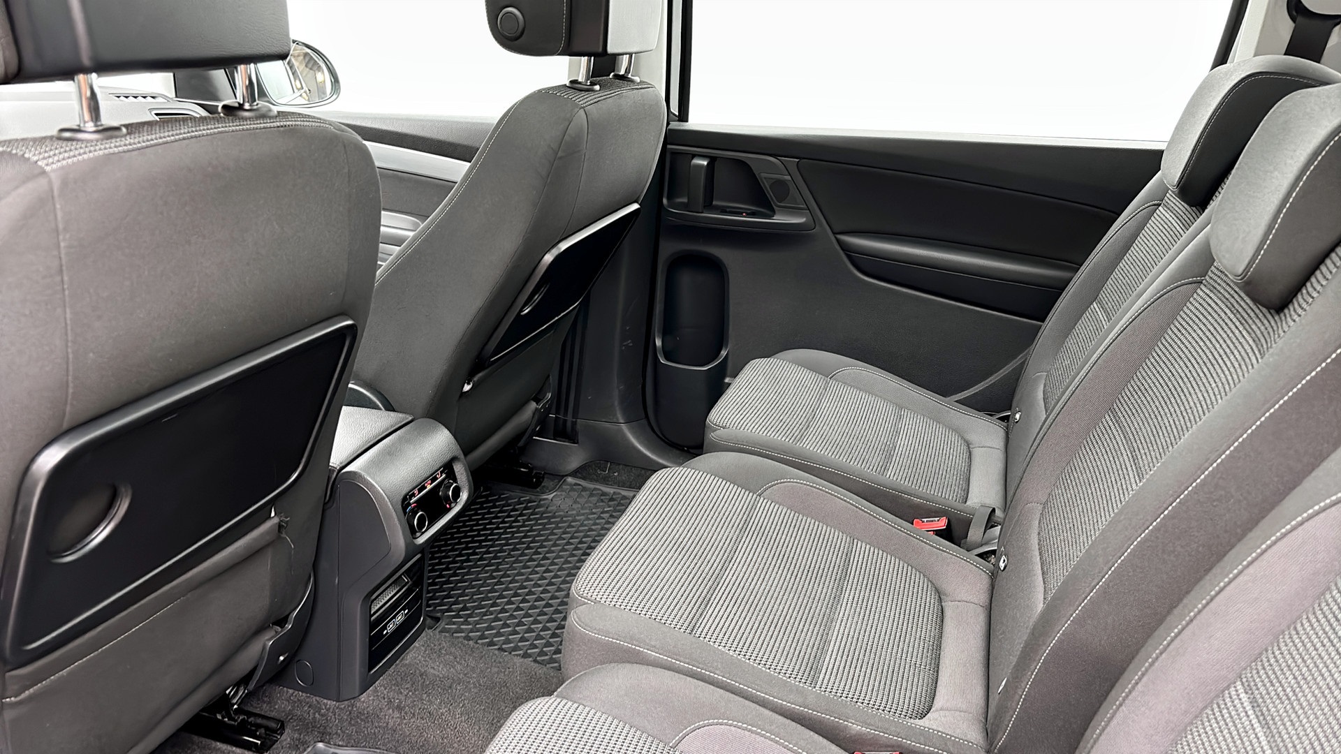 Volkswagen Sharan XBN91Y