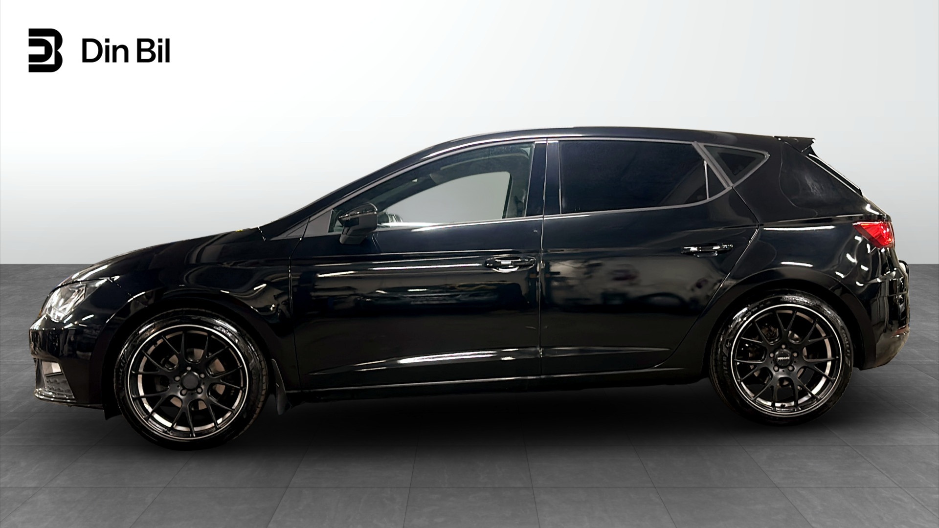 SEAT Leon XBZ459
