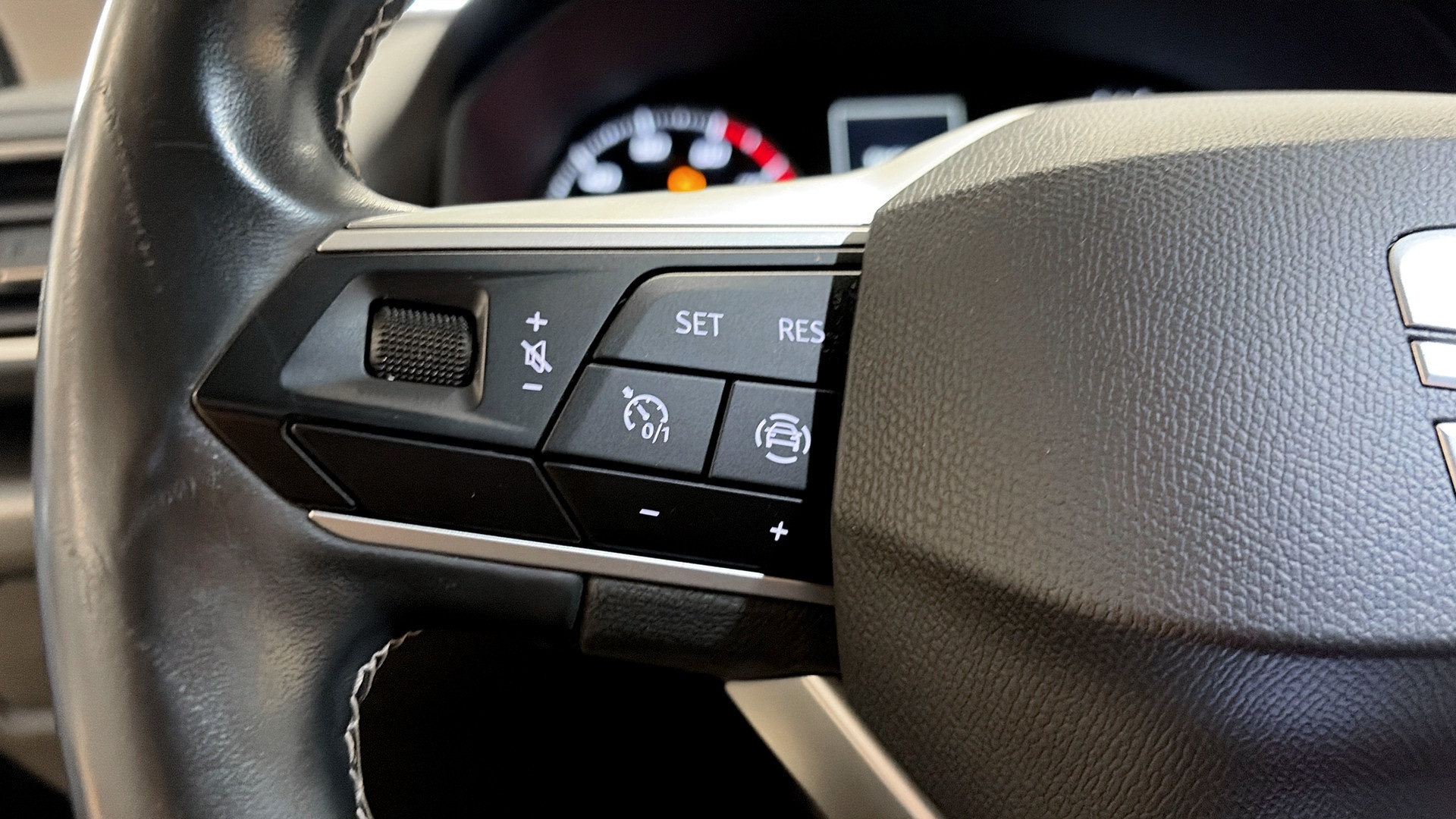 SEAT Leon XCE39P