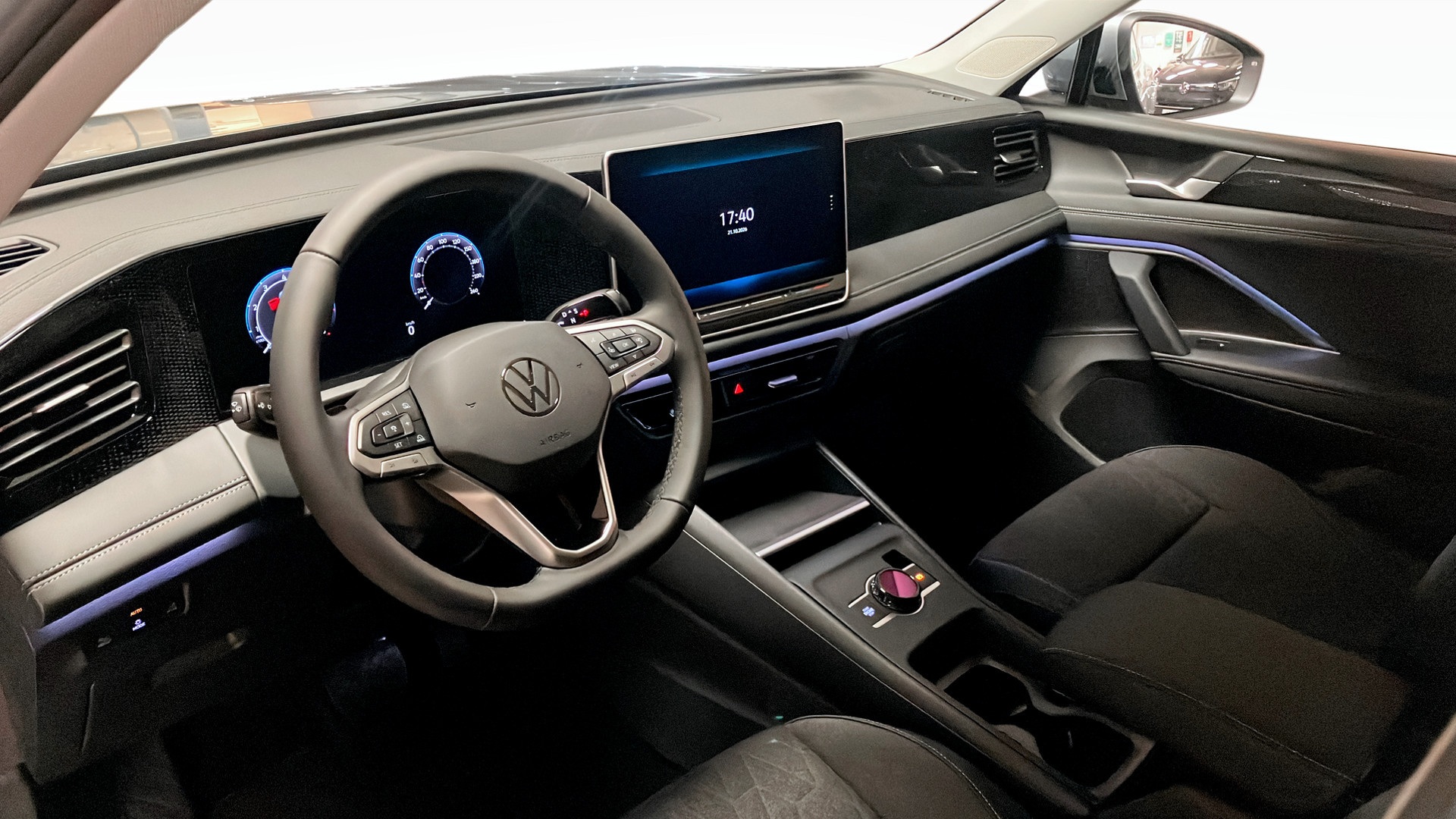 Volkswagen Tiguan XCH63U