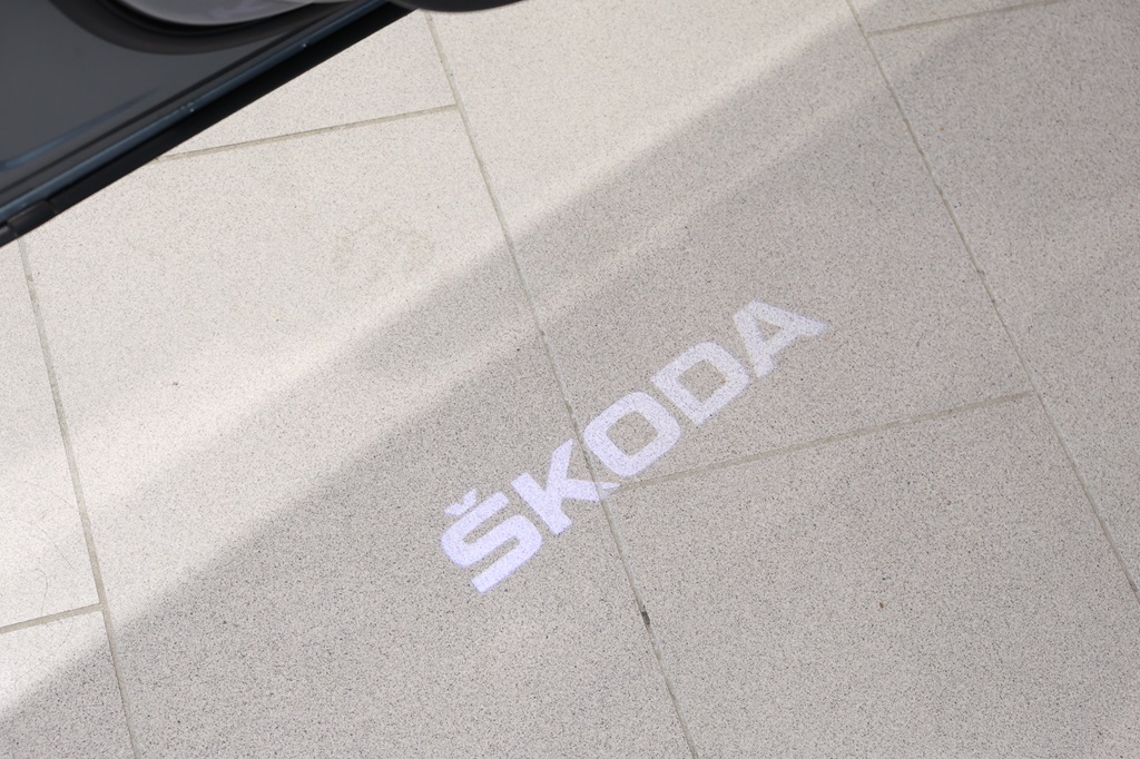 Skoda Karoq XCU698