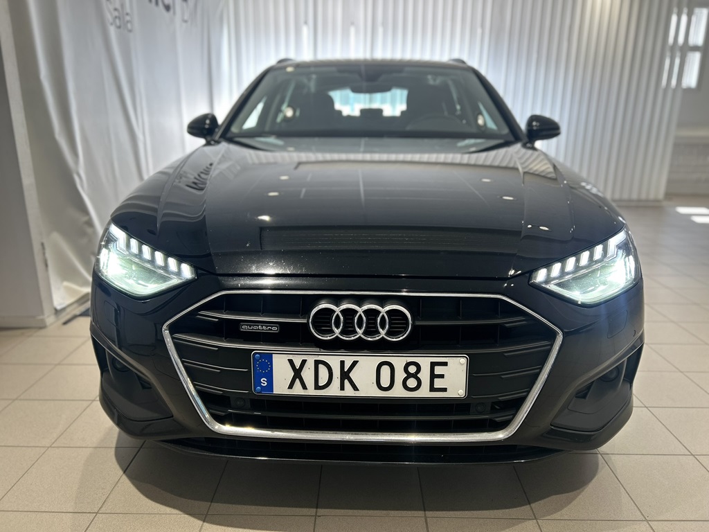 Audi A4 Avant XDK08E