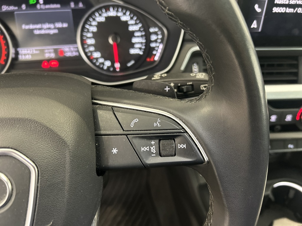 Audi A4 Avant XDK08E