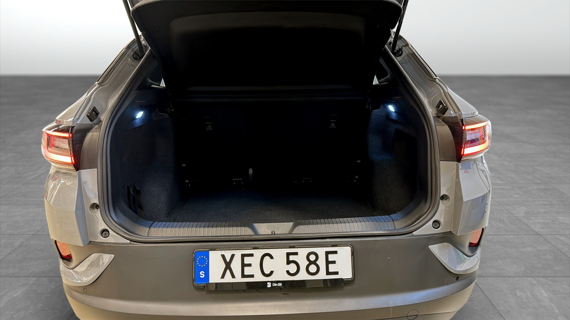 Volkswagen ID.4 XEC58E