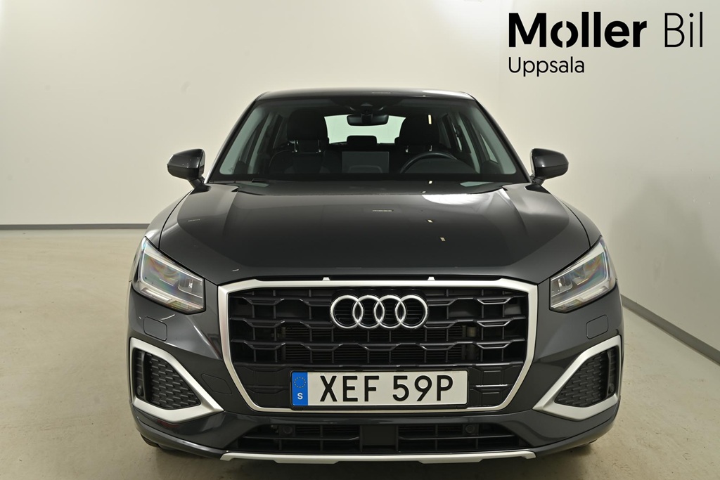 Audi Q2 XEF59P