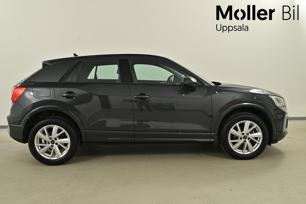 Audi Q2 XEF59P
