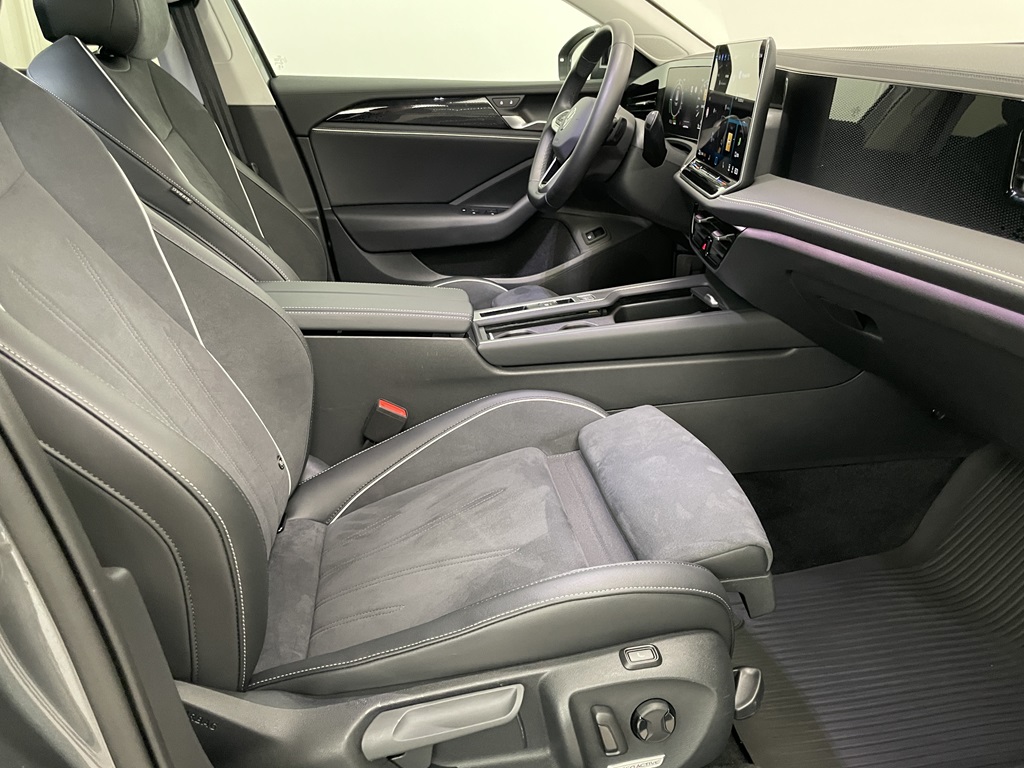 Volkswagen Passat XEJ07J