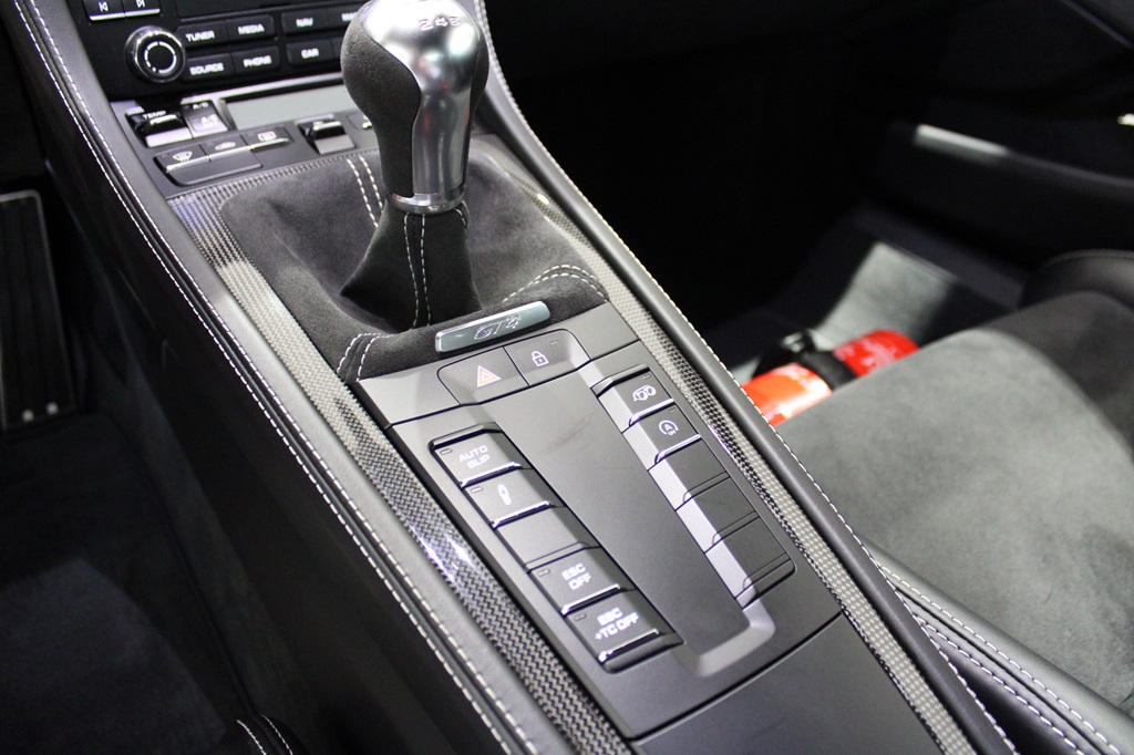Porsche 718 Cayman XFE81T