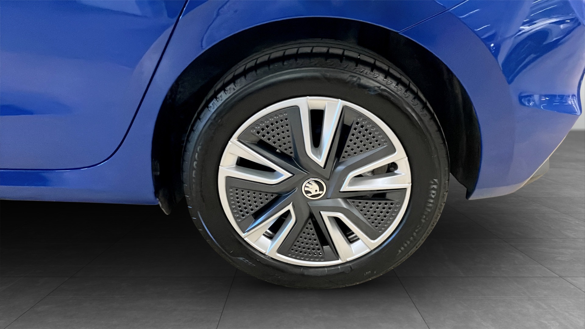 Skoda Fabia XFL96K
