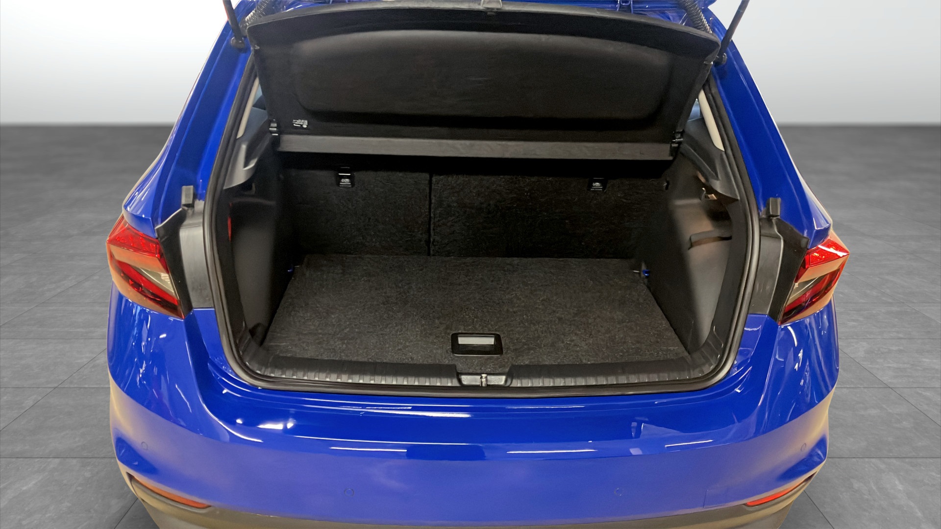 Skoda Fabia XFL96K