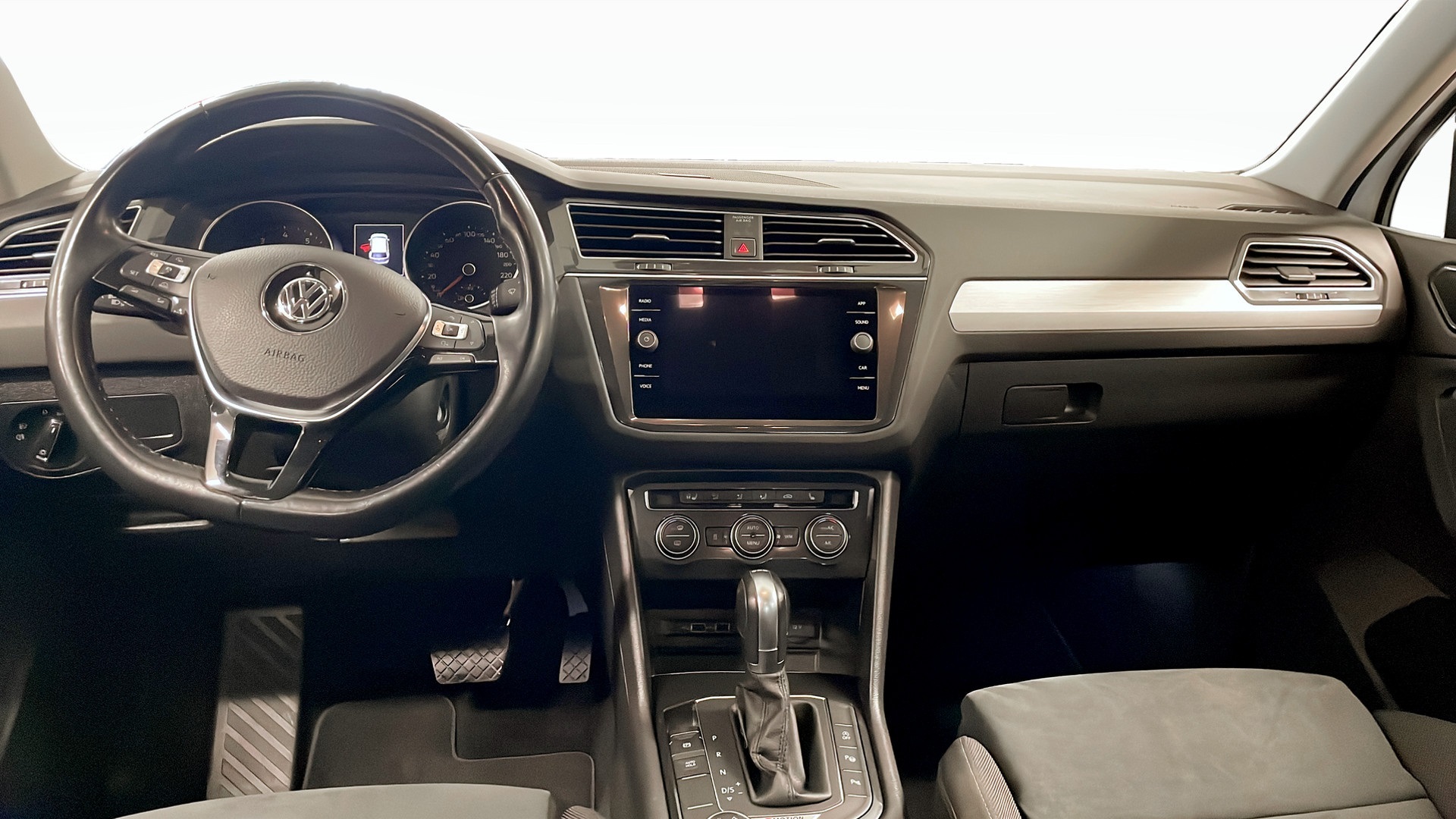 Volkswagen Tiguan XFT032