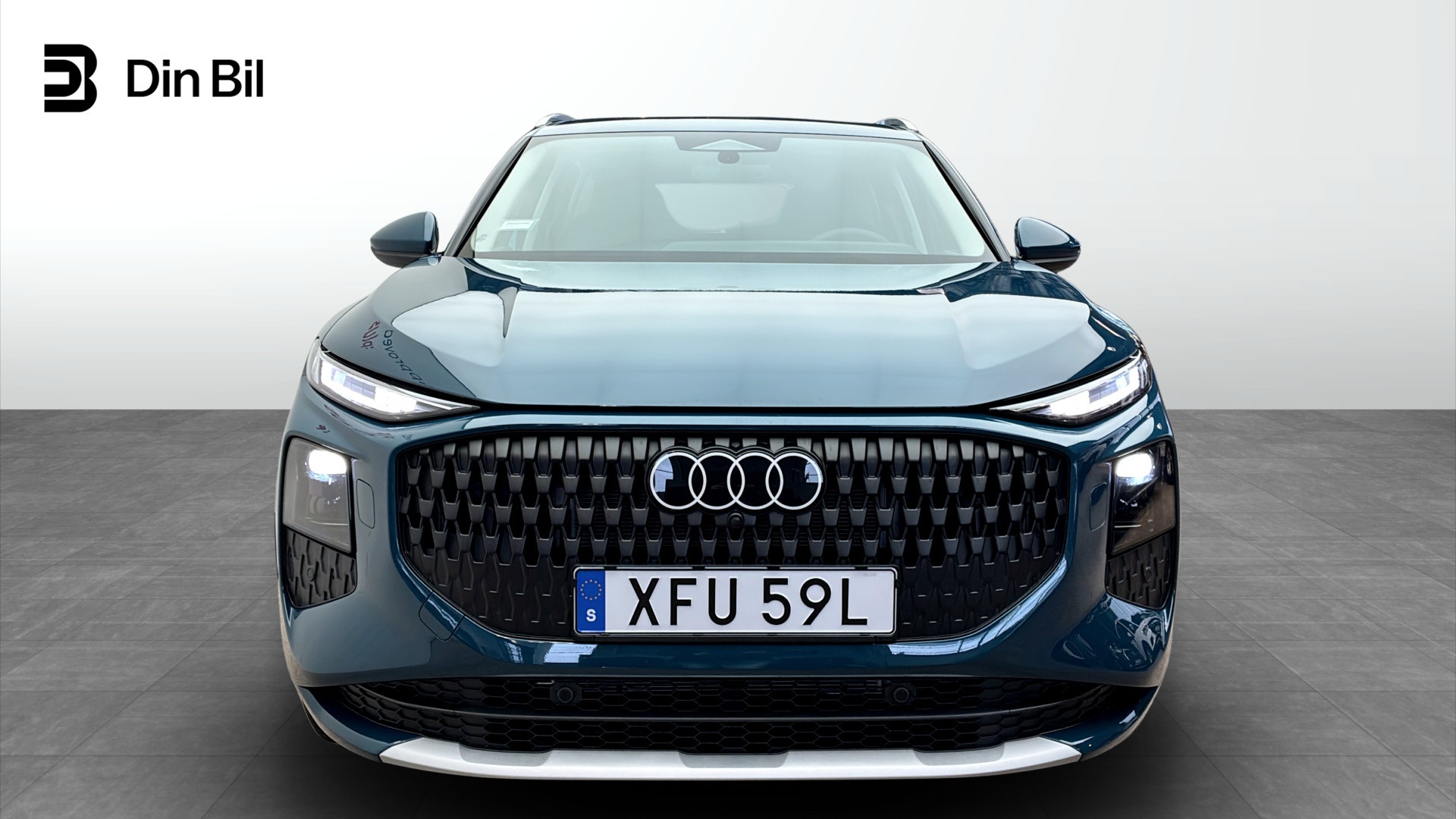 Audi Q3 XFU59L