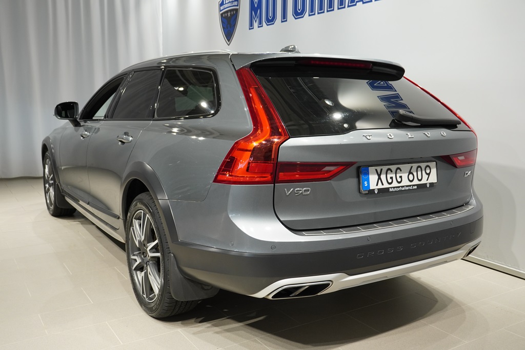 Volvo V90 Cross Country XGG609