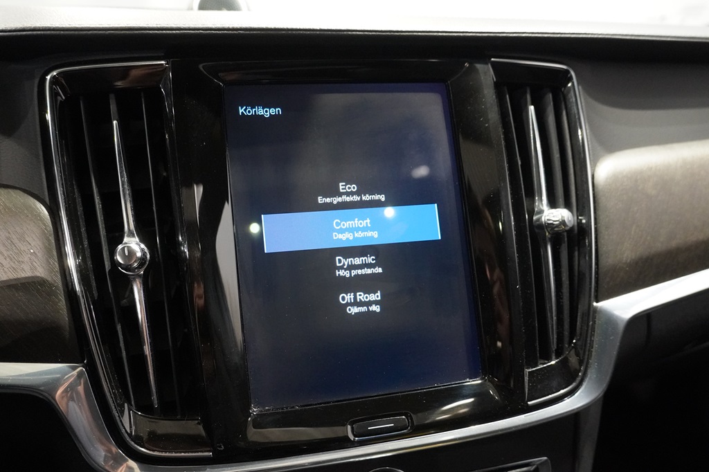 Volvo V90 Cross Country XGG609