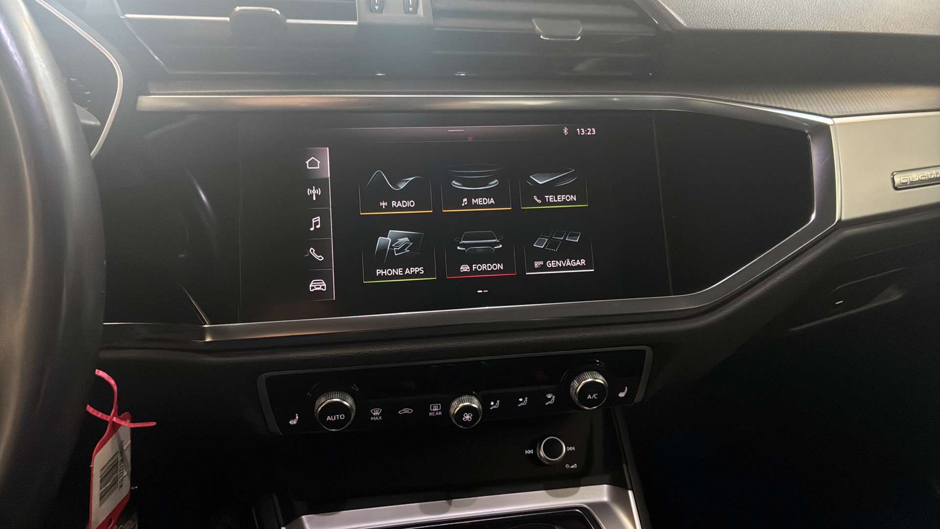 Audi Q3 XGJ91U