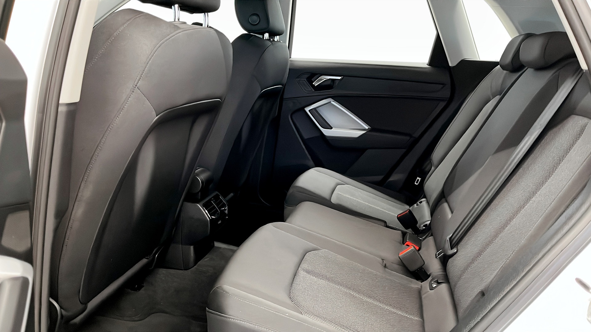Audi Q3 XGL58P