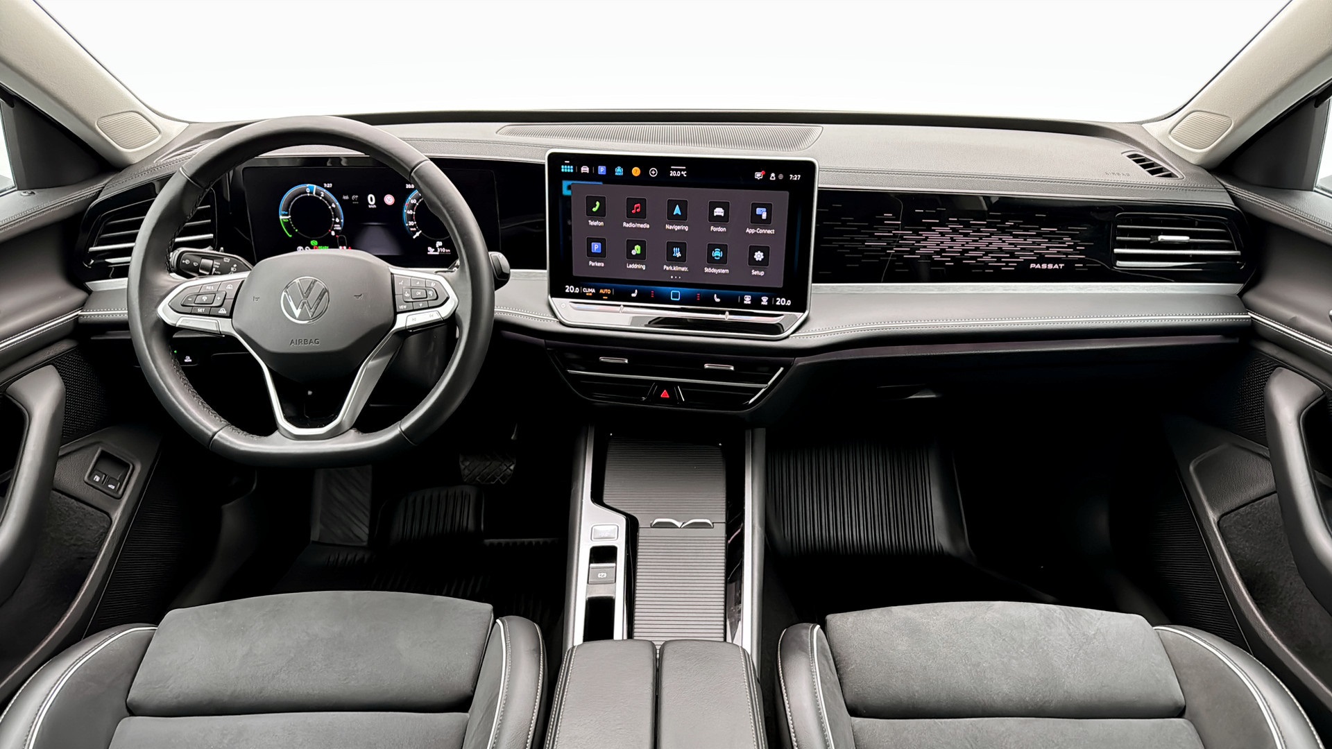 Volkswagen Passat XGM32M