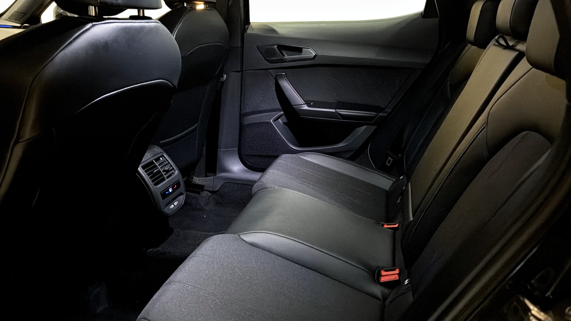 CUPRA Formentor XHH33M