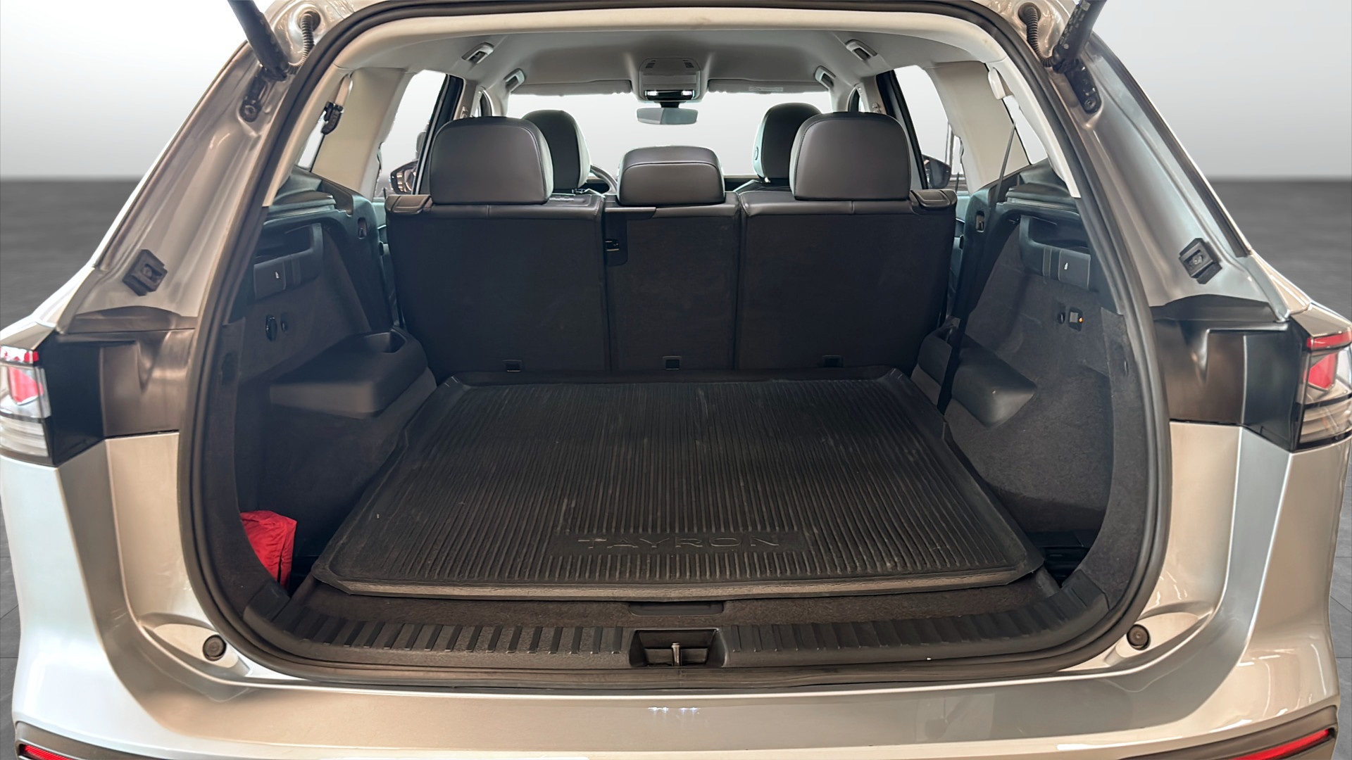 Volkswagen Tayron XHP07P