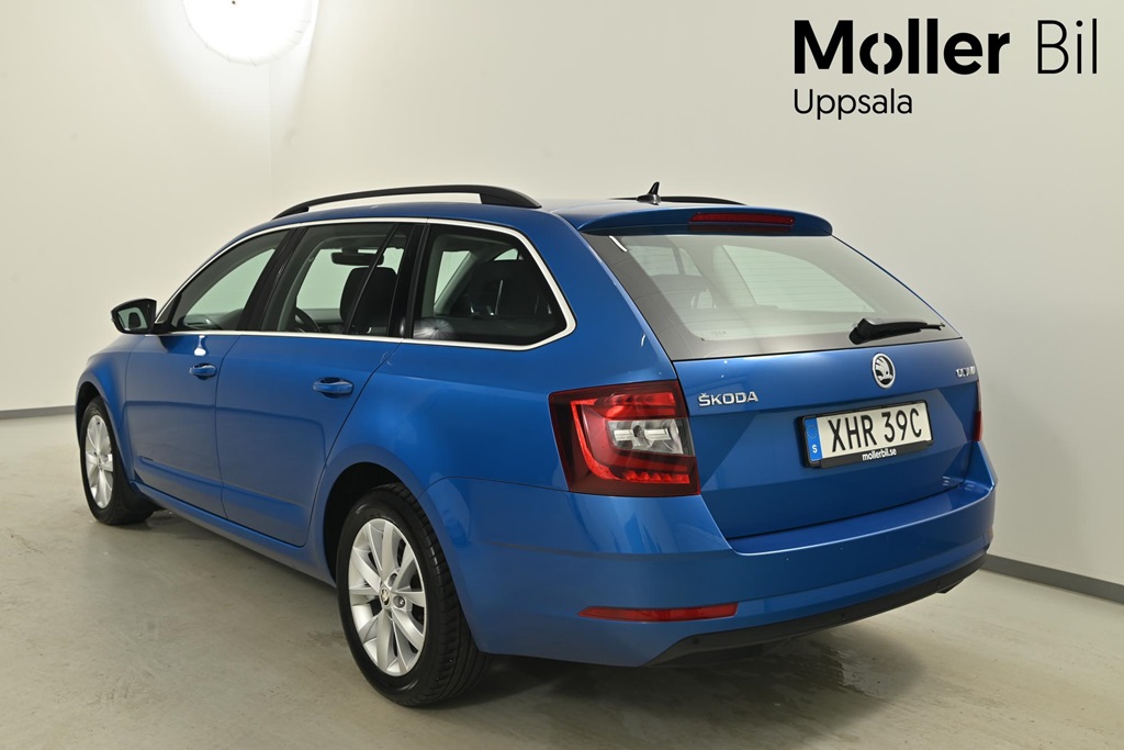 Skoda Octavia XHR39C