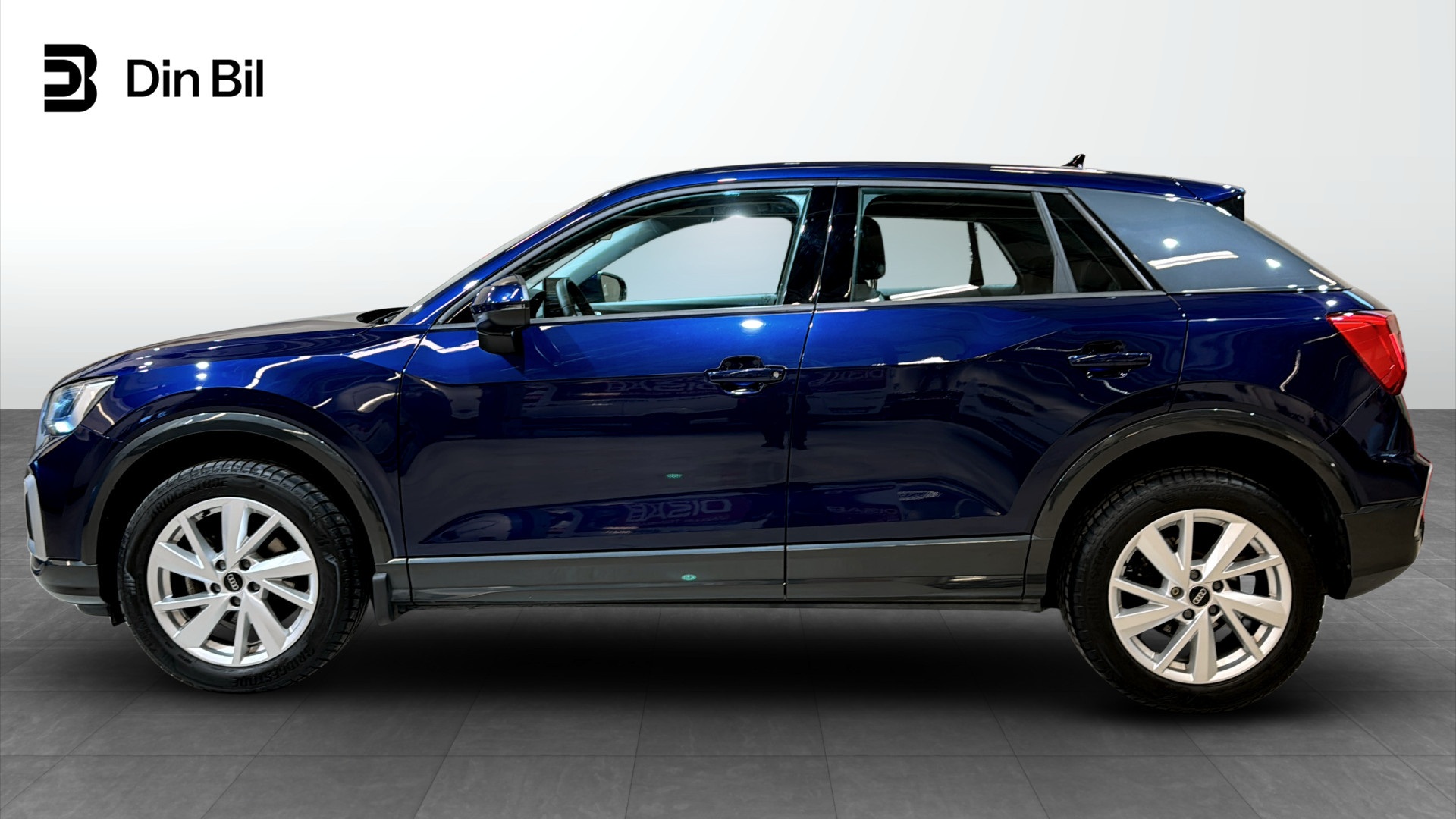 Audi Q2 XJB27K