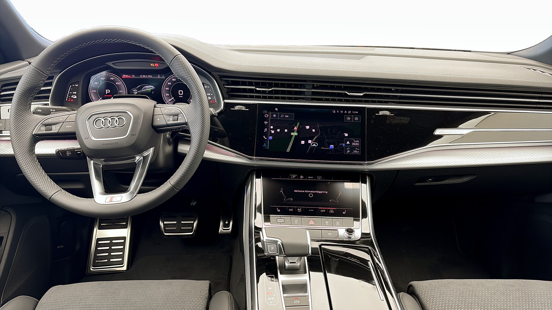 Audi Q8 XJB79X