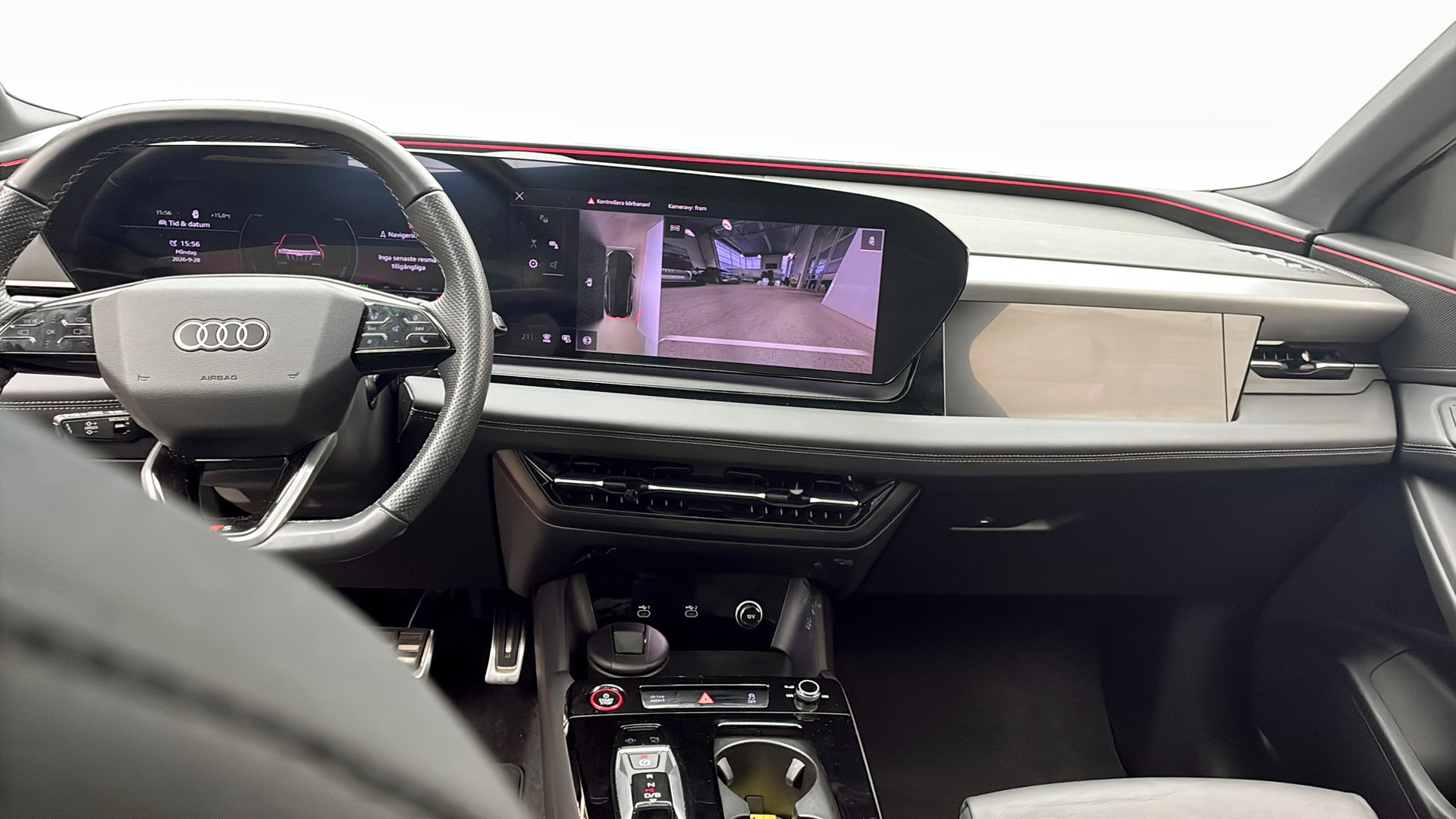 Audi SQ6 e-tron XJJ96L