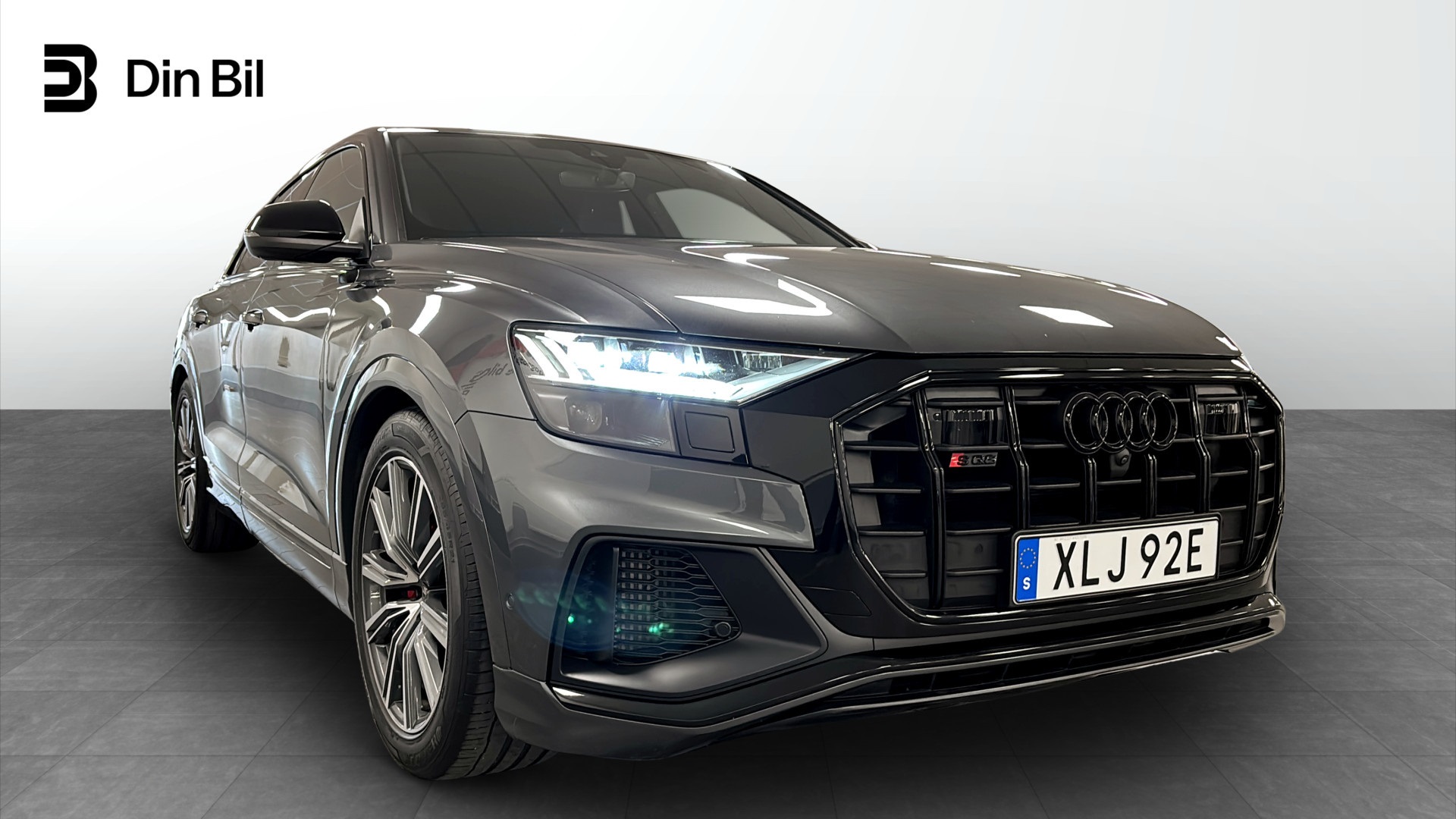 Audi SQ8 XLJ92E