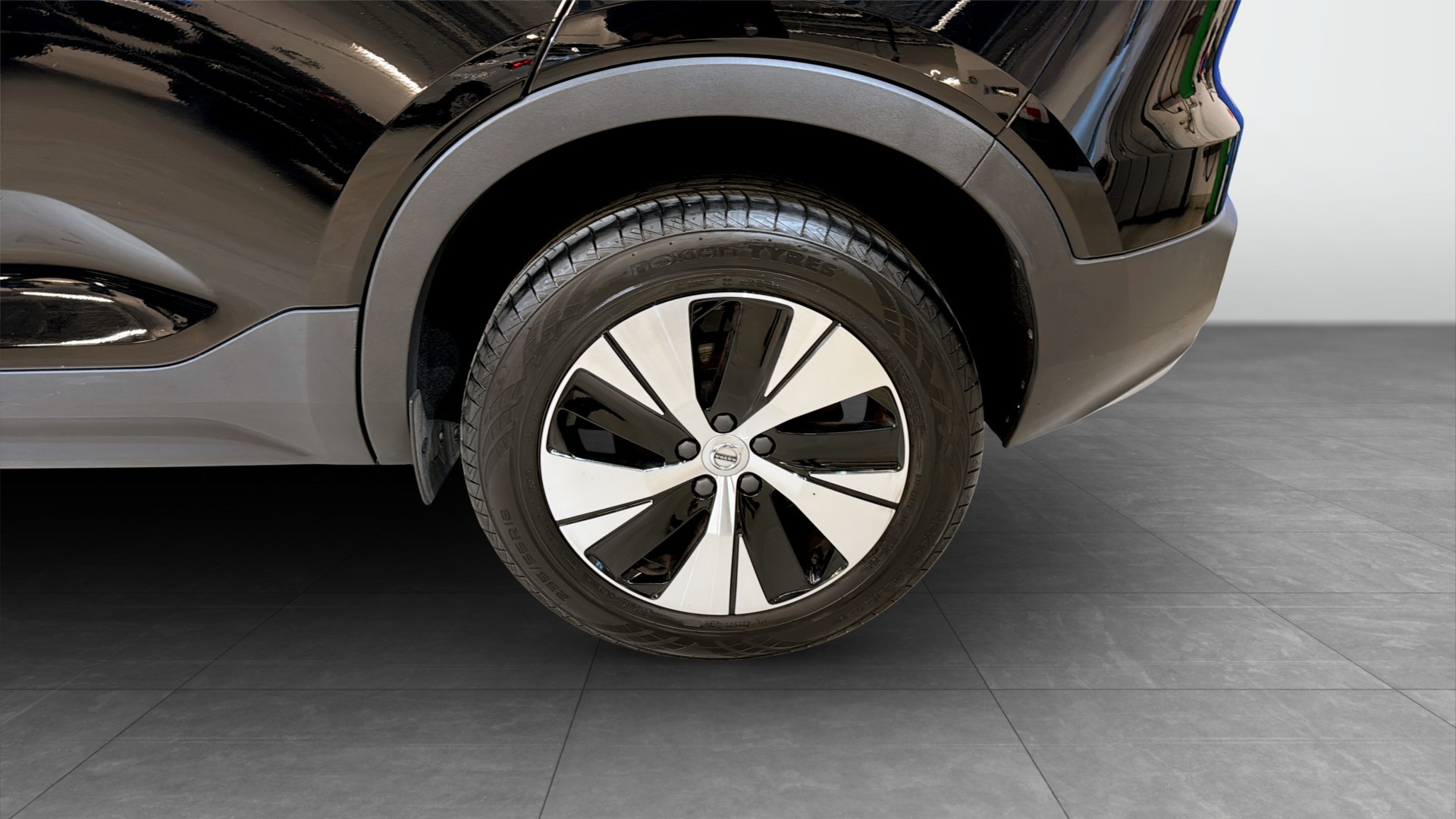 Volvo XC40 XLP08W
