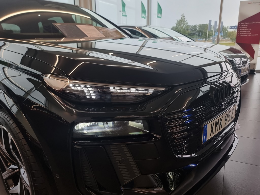 Audi Q6 e-tron XMK95Z