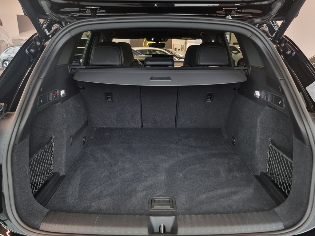 Audi Q6 e-tron XMK95Z