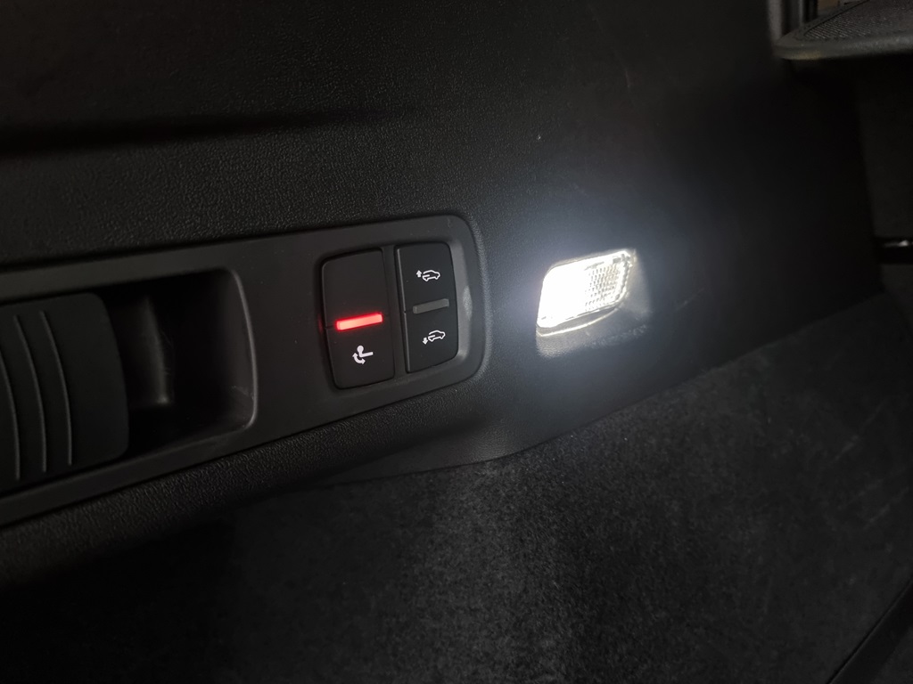 Audi Q6 e-tron XMK95Z