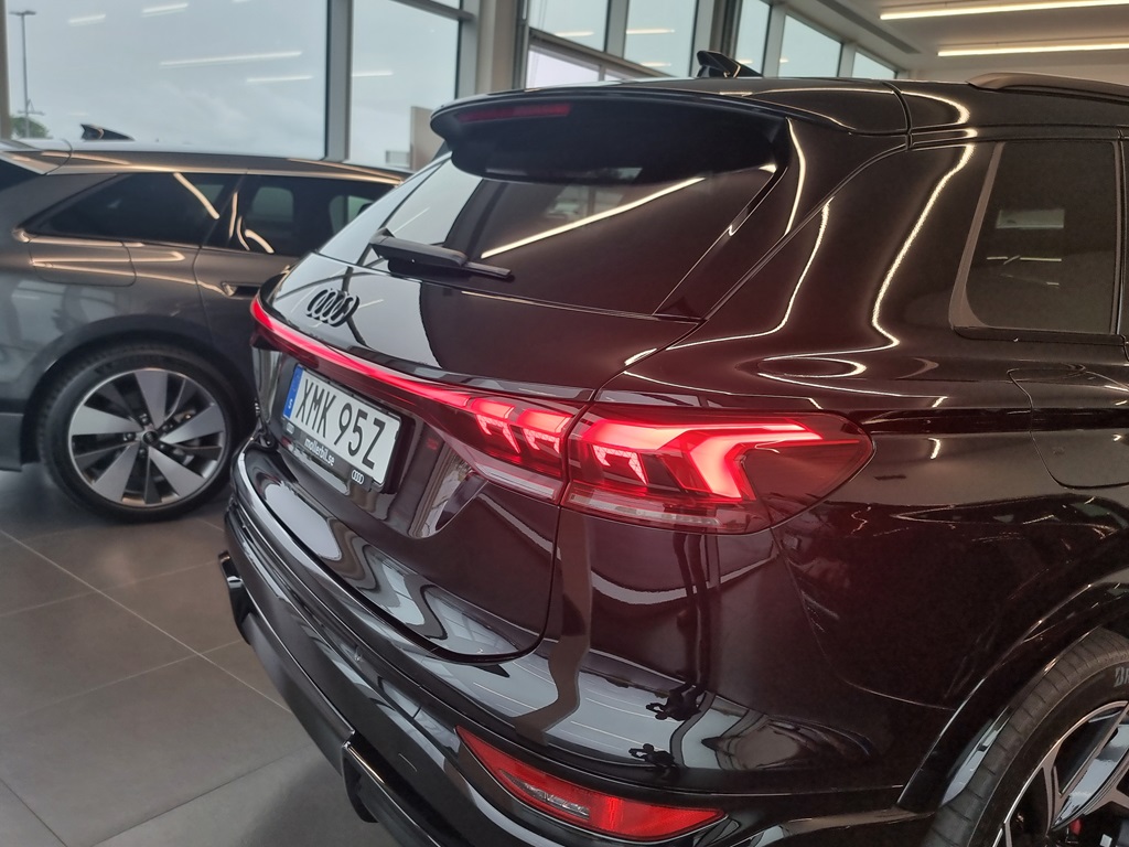 Audi Q6 e-tron XMK95Z
