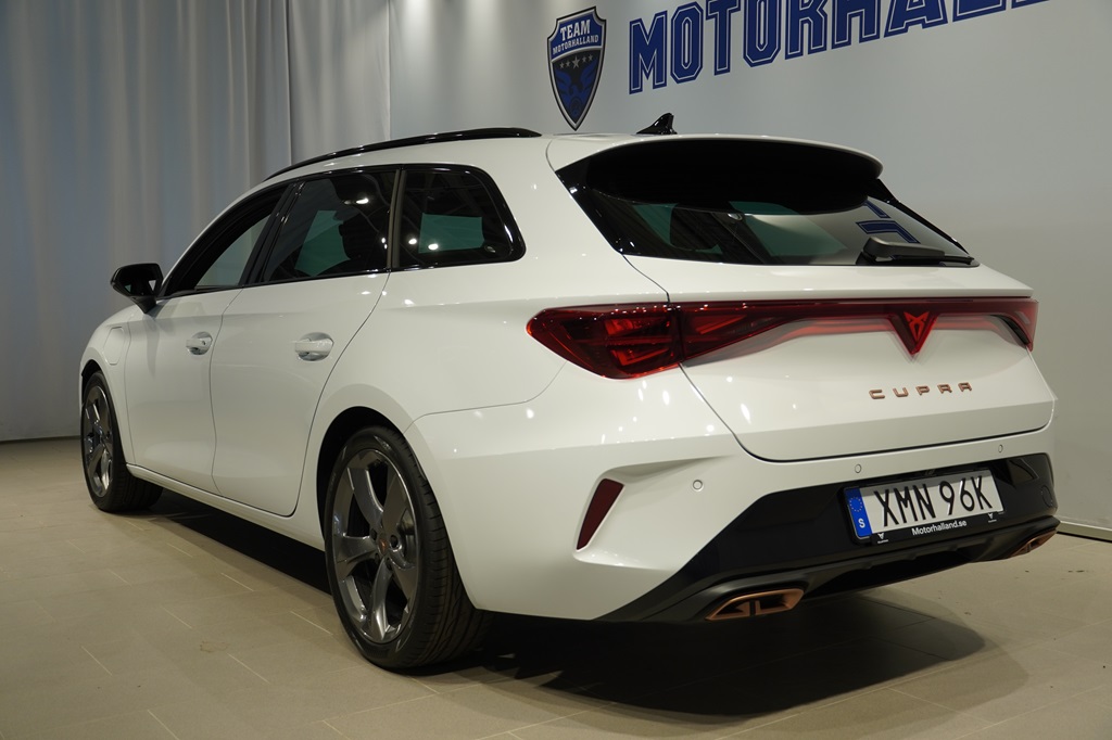 CUPRA Leon XMN96K