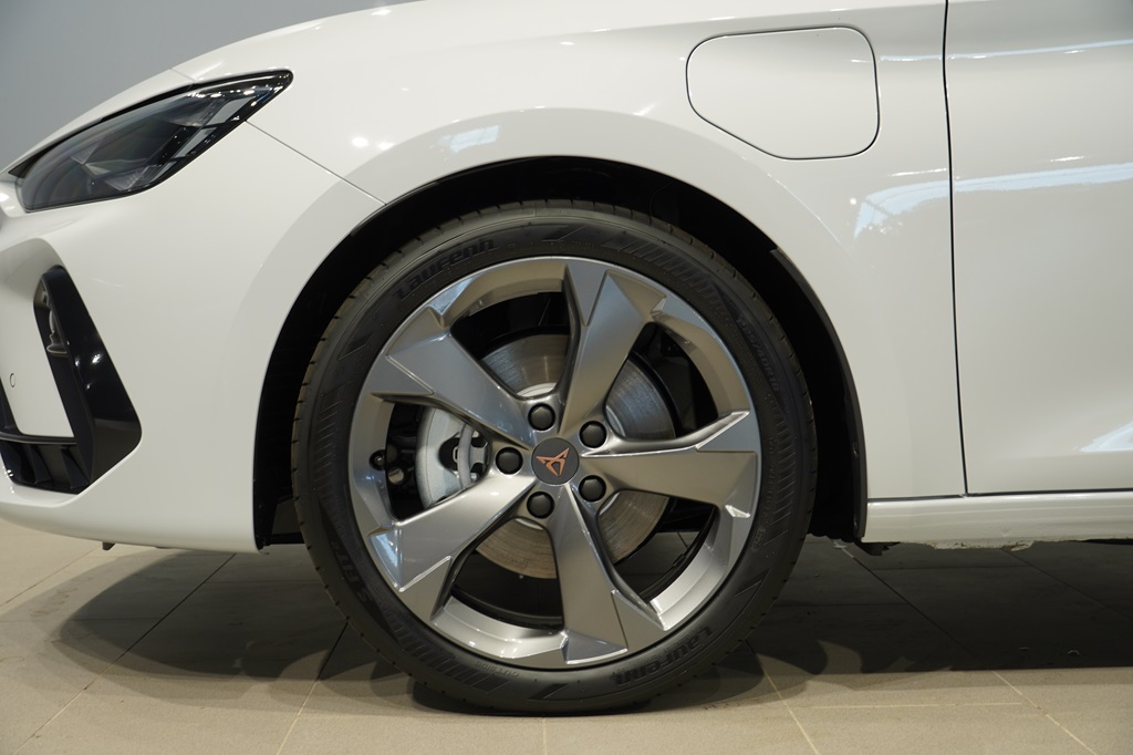 CUPRA Leon XMN96K