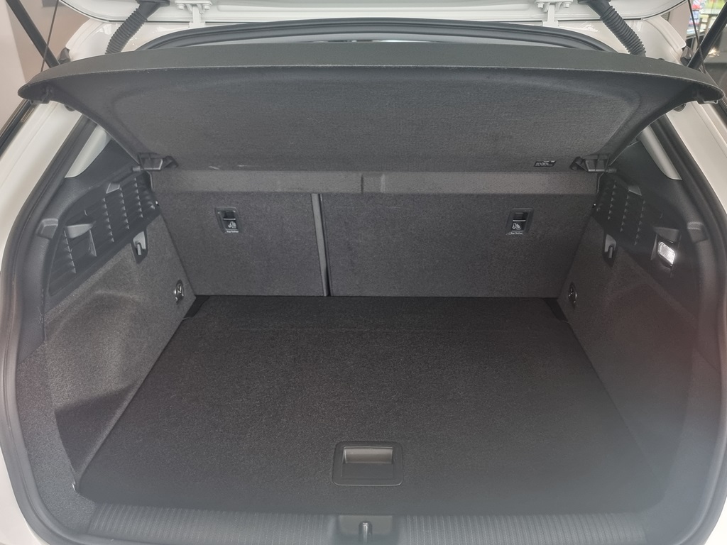 Audi Q2 XNB29P