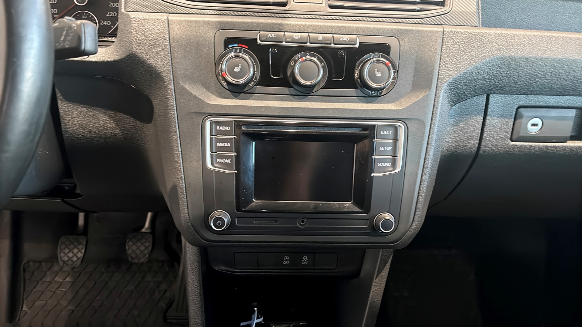 Volkswagen Caddy Maxi Skåp XND29A