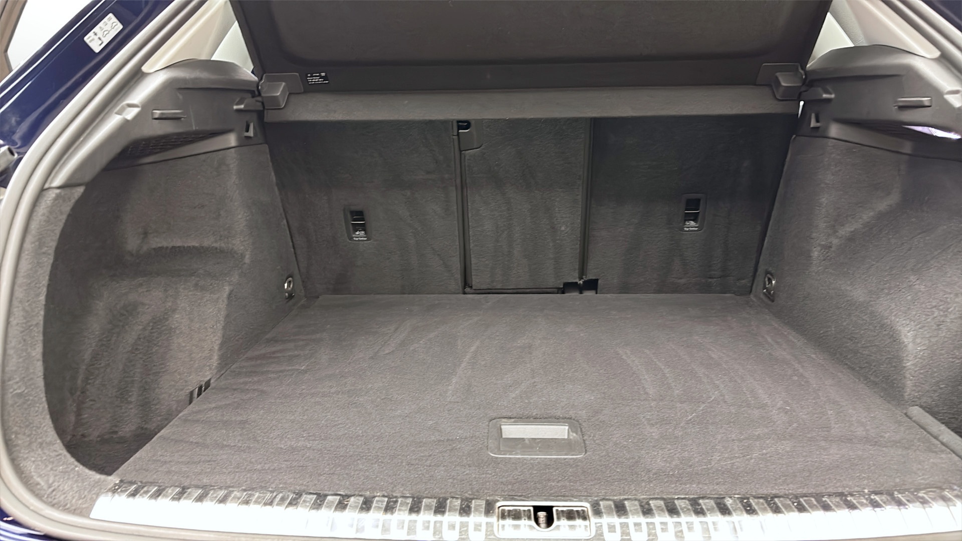 Audi Q3 XNH093