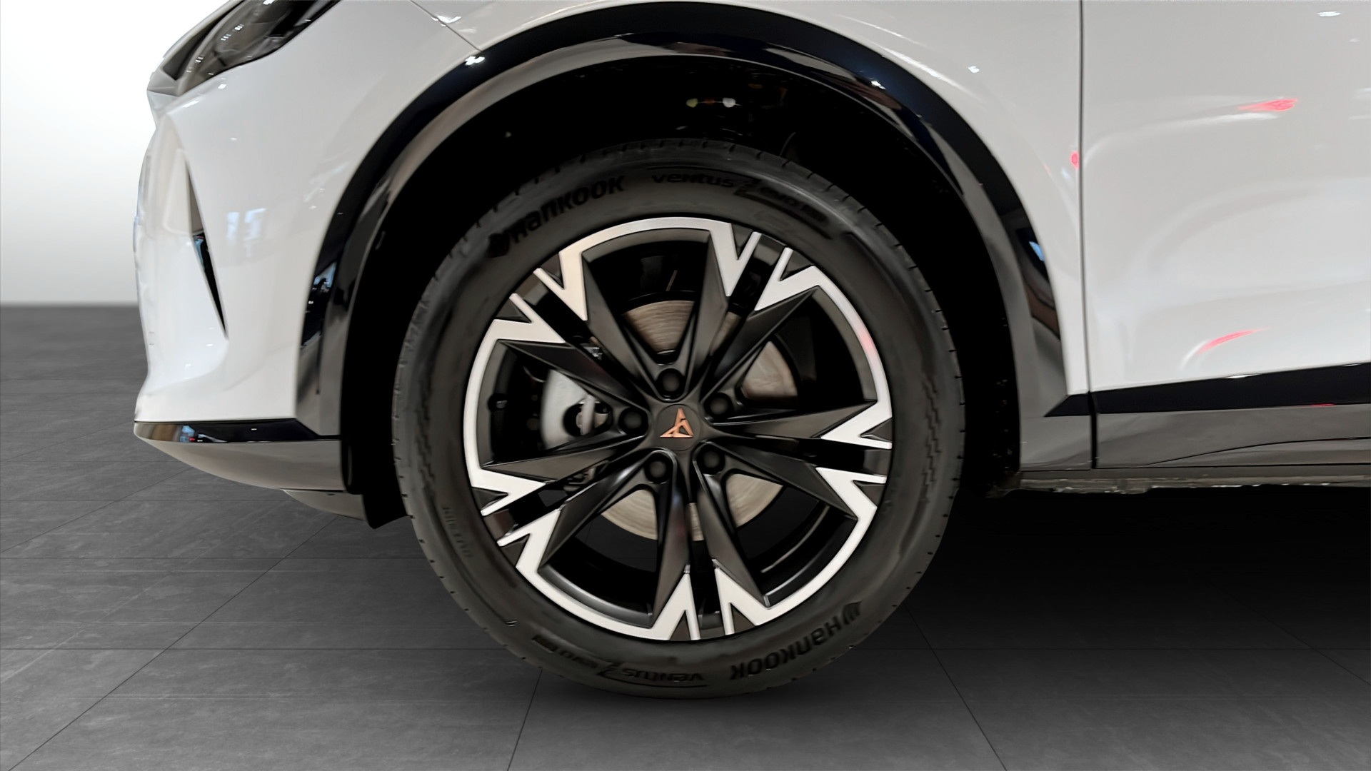 CUPRA Formentor XNR96K