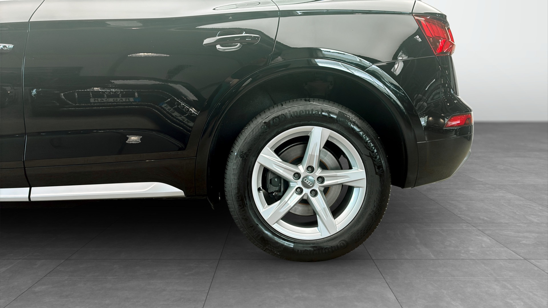 Audi Q5 XNS39T