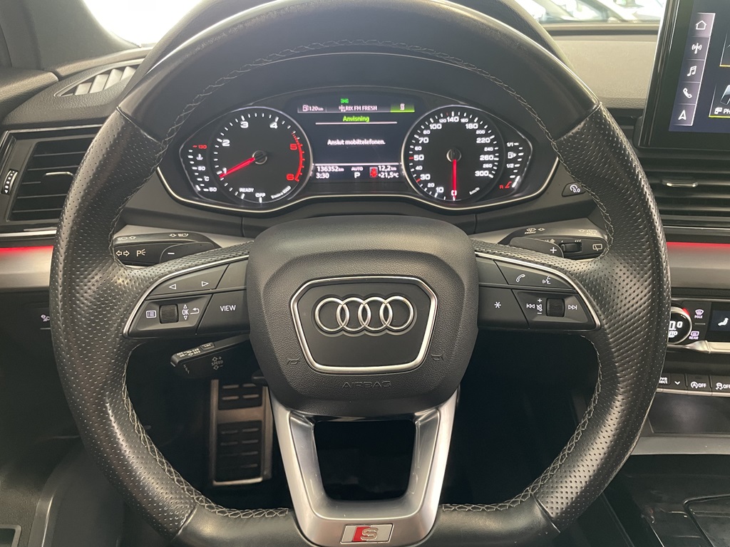 Audi Q5 Sportback XOM39M