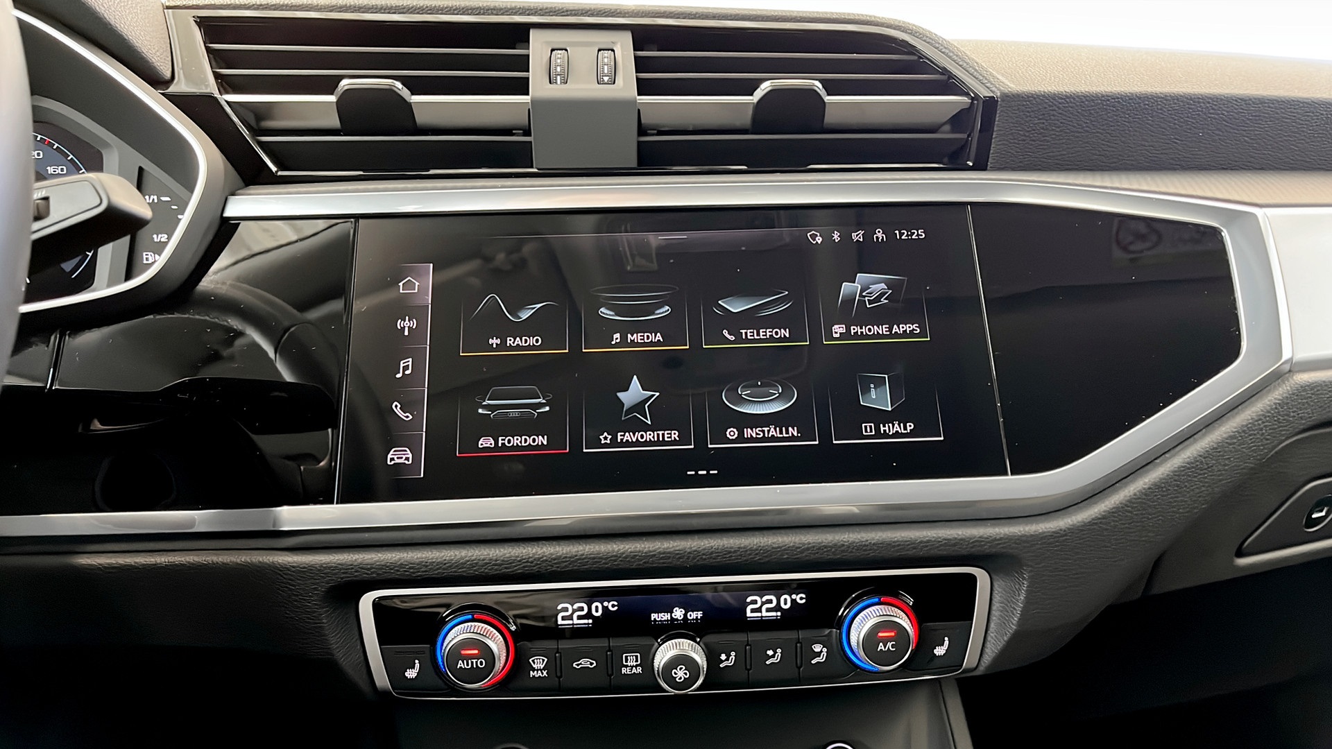 Audi Q3 XOP59L