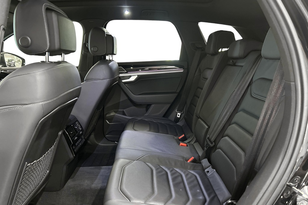 Volkswagen Touareg XPE08U