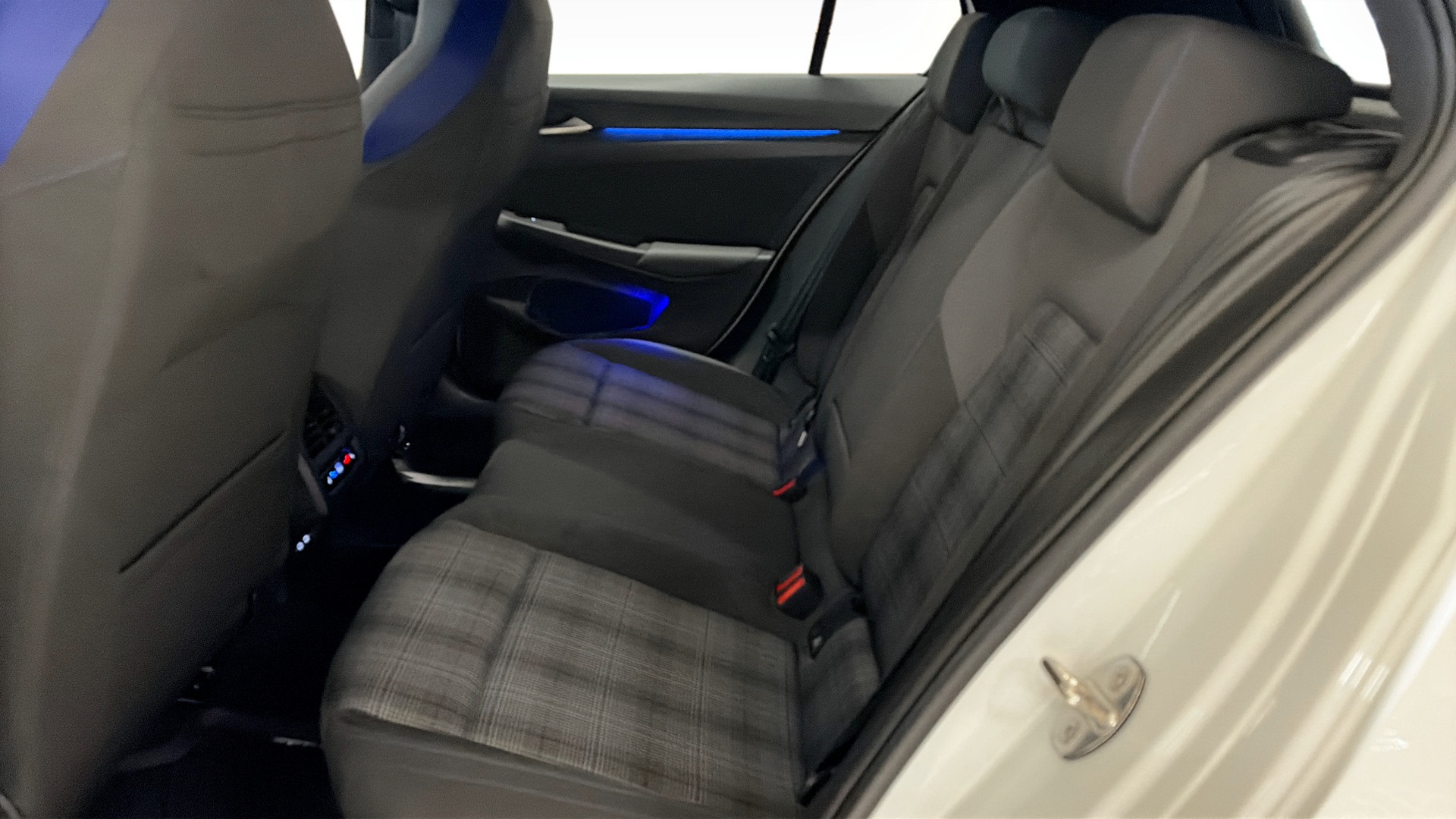Volkswagen Golf XPH58L