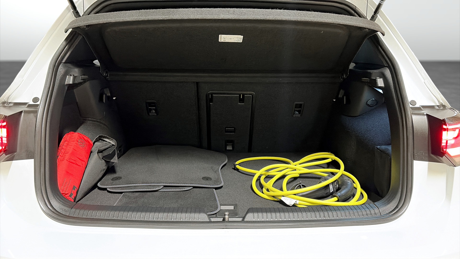 Volkswagen Golf XPH58L