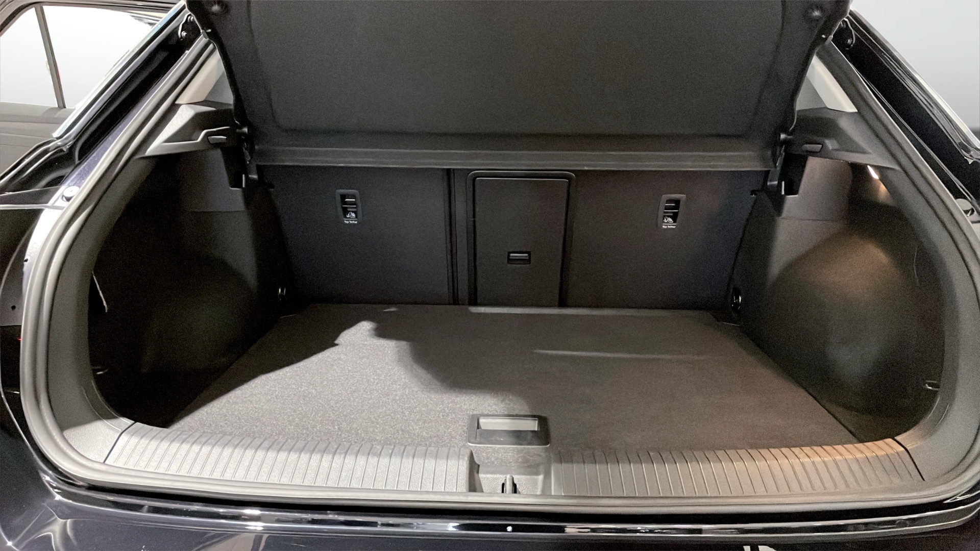 Volkswagen T-Roc XPJ01L